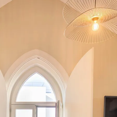 Harbour Design Townhouse בית הארחה 4*