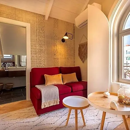 Harbour Design Townhouse Affittacamere 4*