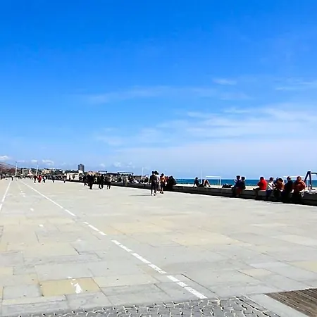 بيت ضيافة Harbour Design Townhouse