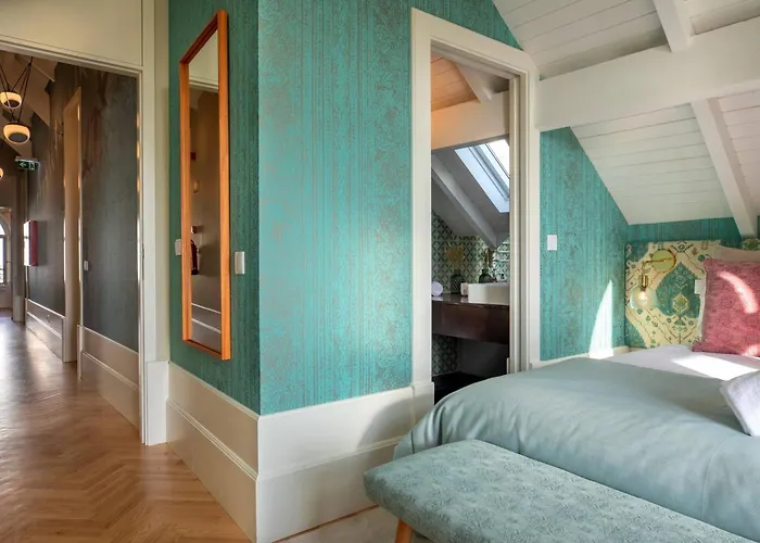 بيت ضيافة Harbour Design Townhouse 4*