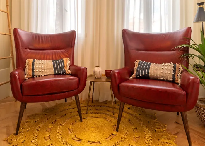 Harbour Design Townhouse بيت ضيافة